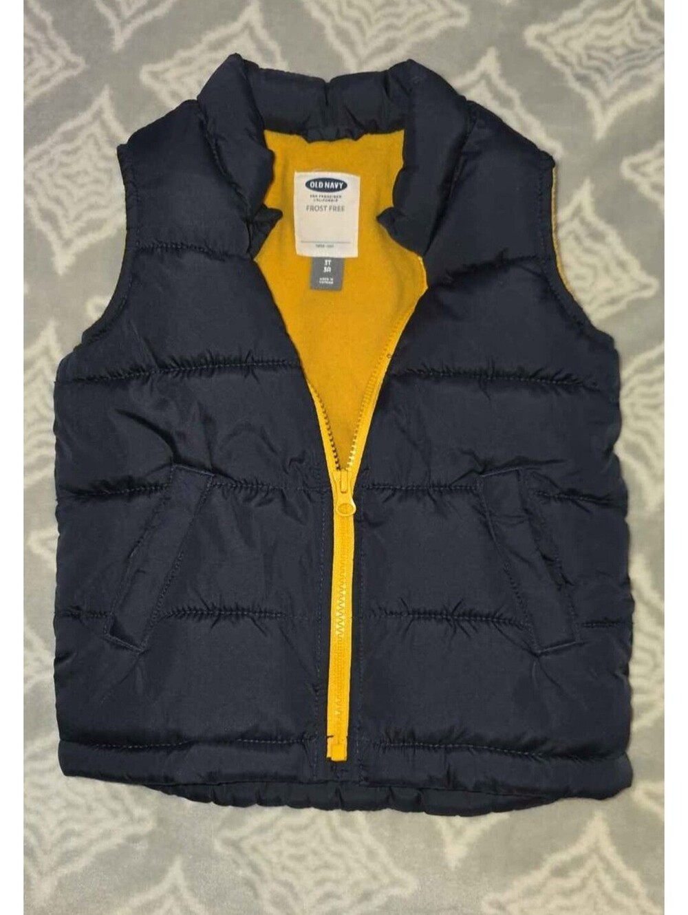 Old Navy Frost Free Boys Puffer Vest Full Zip Navy Yellow Size 3t